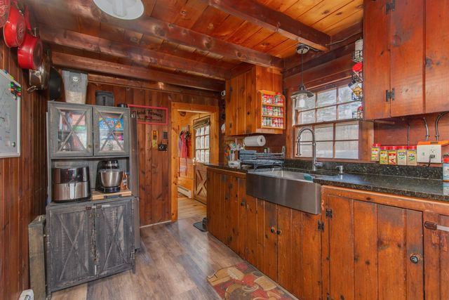 519 Candia Road, Chester, NH 03036