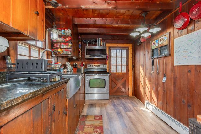 519 Candia Road, Chester, NH 03036