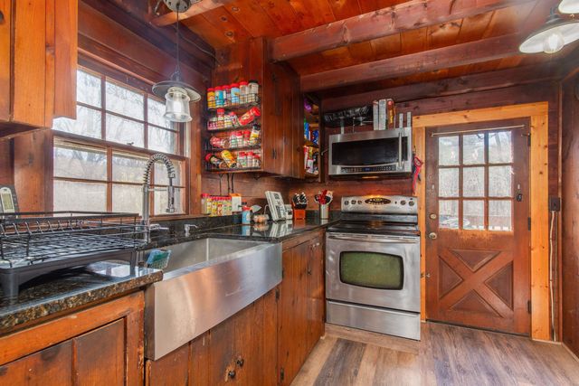 519 Candia Road, Chester, NH 03036