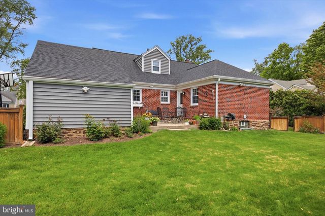 109 RODNEY CIR, Bryn Mawr, PA 19010