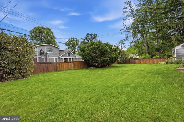 109 RODNEY CIR, Bryn Mawr, PA 19010