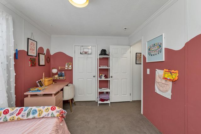 23 Dartmouth Circle, Newmarket, NH 03857