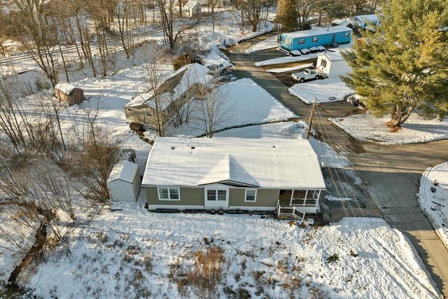 23 Dartmouth Circle, Newmarket, NH 03857