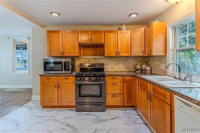 66 Evans Street, Amherst, NY 14221