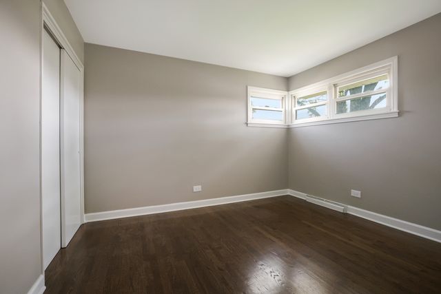 510 E Park Avenue, Elmhurst, IL 60126