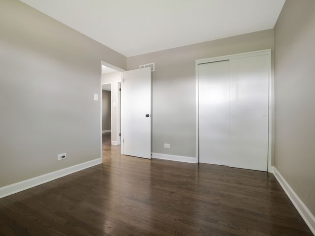510 E Park Avenue, Elmhurst, IL 60126