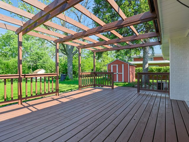 510 E Park Avenue, Elmhurst, IL 60126
