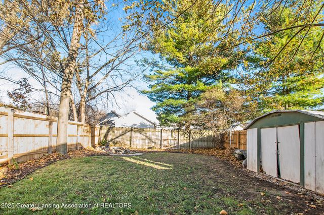 322 N Foster Avenue, Lansing, MI 48912