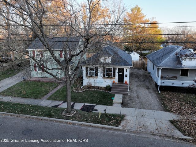322 N Foster Avenue, Lansing, MI 48912