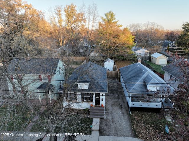 322 N Foster Avenue, Lansing, MI 48912