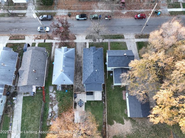 322 N Foster Avenue, Lansing, MI 48912