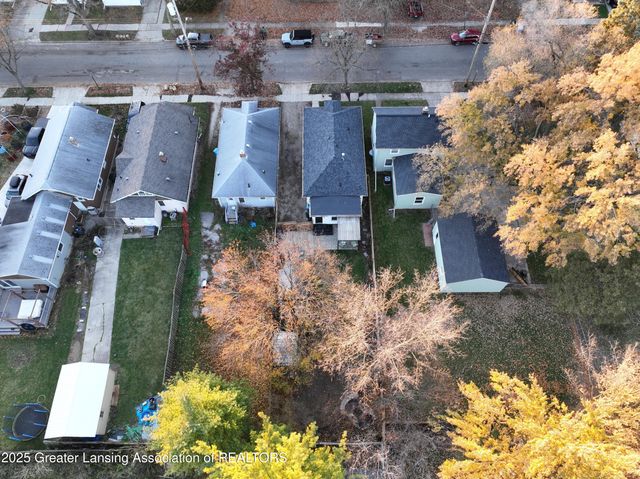 322 N Foster Avenue, Lansing, MI 48912