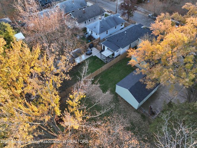 322 N Foster Avenue, Lansing, MI 48912