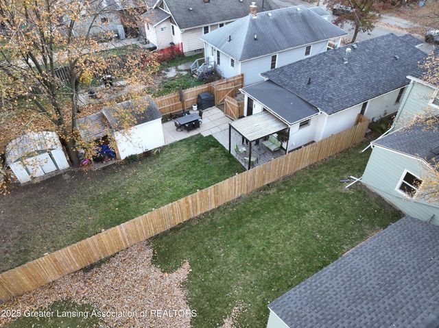 322 N Foster Avenue, Lansing, MI 48912