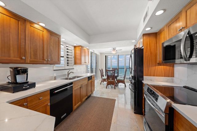 1660 GULF BOULEVARD 403, Clearwater Beach, FL 33767