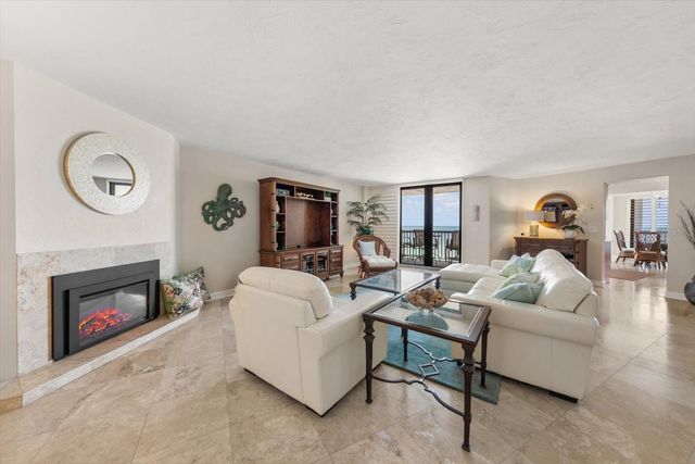1660 GULF BOULEVARD 403, Clearwater Beach, FL 33767