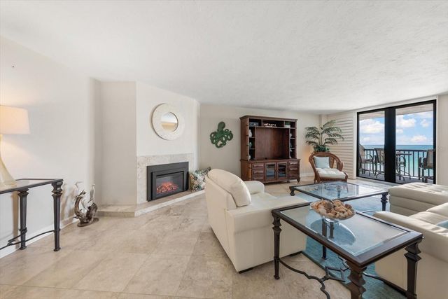 1660 GULF BOULEVARD 403, Clearwater Beach, FL 33767