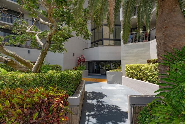 1660 GULF BOULEVARD 403, Clearwater Beach, FL 33767