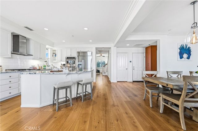 2239 Starlight Ln, Signal Hill, CA 90755