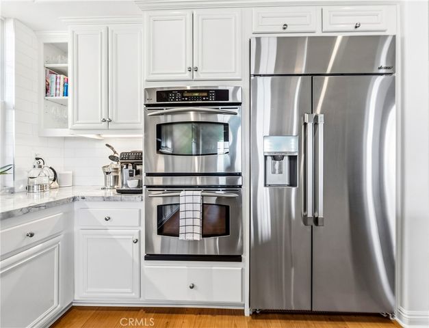 2239 Starlight Ln, Signal Hill, CA 90755