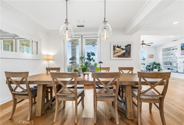 2239 Starlight Ln, Signal Hill, CA 90755