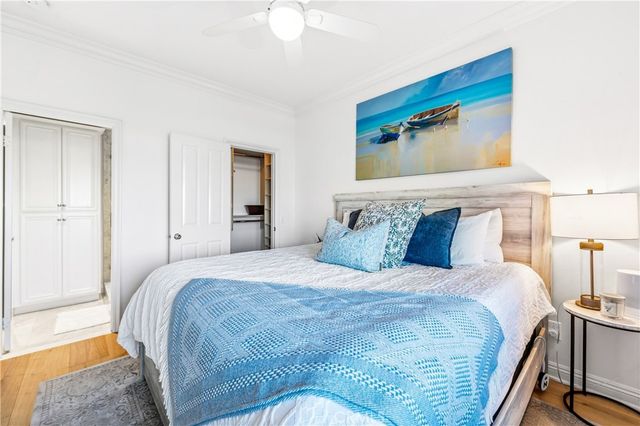 2239 Starlight Ln, Signal Hill, CA 90755