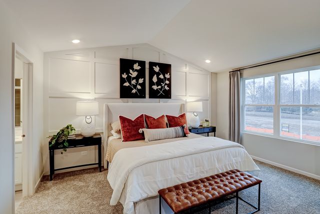 1792 Breton Avenue, North Aurora, IL 60542