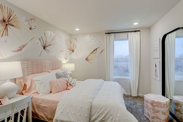 1792 Breton Avenue, North Aurora, IL 60542