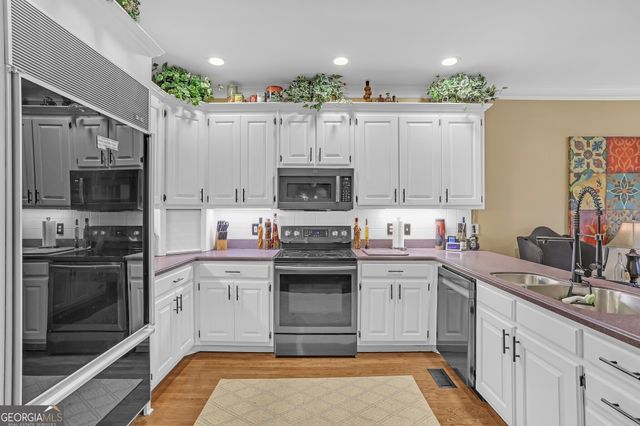 1910 Stockton Walk Lane, Snellville, GA 30078