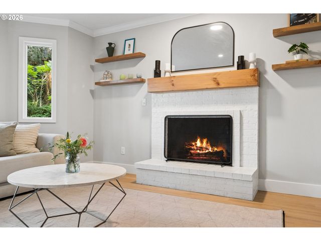 2861 RAWHIDE Ct, West Linn, OR 97068