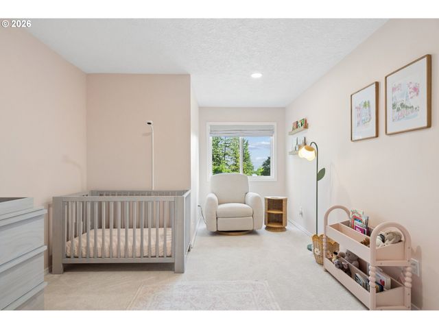 2861 RAWHIDE Ct, West Linn, OR 97068