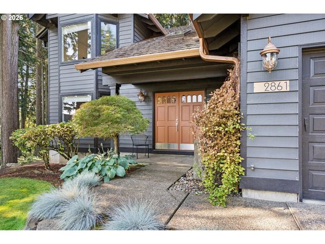 2861 RAWHIDE Ct, West Linn, OR 97068