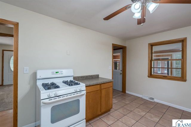 1511 Beaver Avenue, Mankato, MN 56001