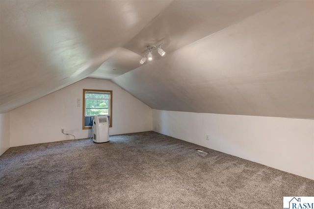 1511 Beaver Avenue, Mankato, MN 56001
