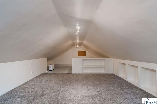 1511 Beaver Avenue, Mankato, MN 56001