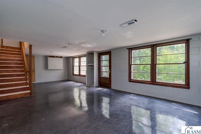 1511 Beaver Avenue, Mankato, MN 56001
