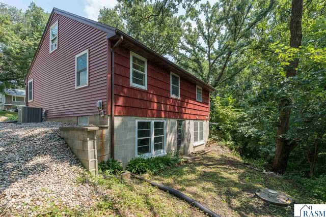 1511 Beaver Avenue, Mankato, MN 56001
