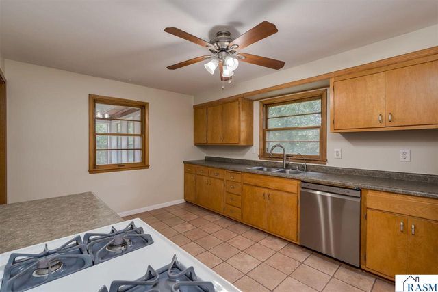 1511 Beaver Avenue, Mankato, MN 56001