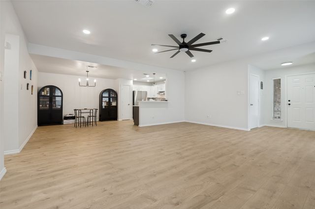 617 Alabaster Place, Cedar Hill, TX 75104