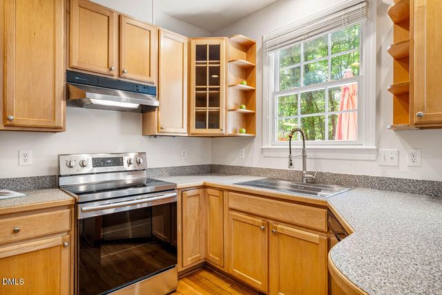 111 Woods Walk Court, Carrboro, NC 27510