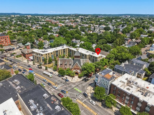 7 Beech St 219, Cambridge, MA 02140