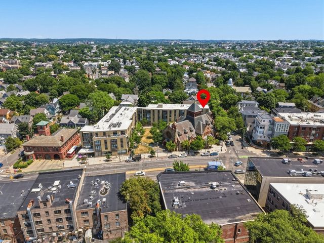 7 Beech St 219, Cambridge, MA 02140