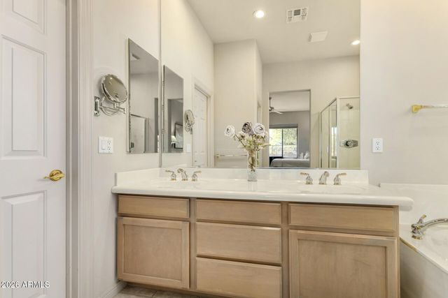 7601 E BALAO Drive, Scottsdale, AZ 85266