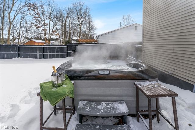 144 Winter Lane, Cortland, OH 44410