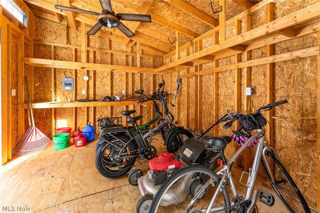 144 Winter Lane, Cortland, OH 44410