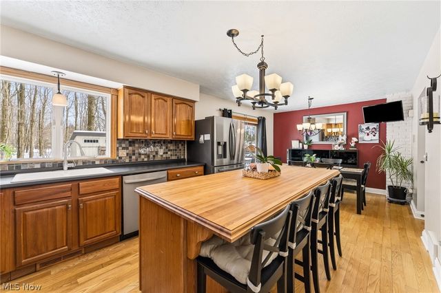 144 Winter Lane, Cortland, OH 44410