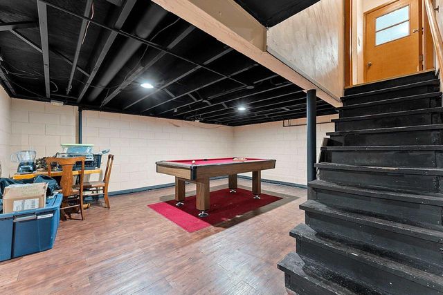 1575 FOREST GLEN DRIVE, Green Bay, WI 54304