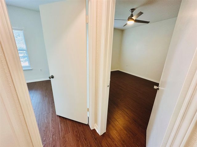 6301 Crumley LN, Austin, TX 78741