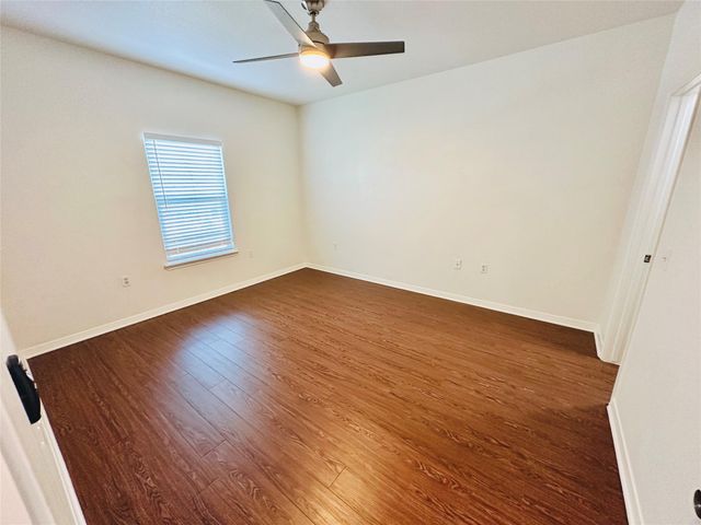 6301 Crumley LN, Austin, TX 78741