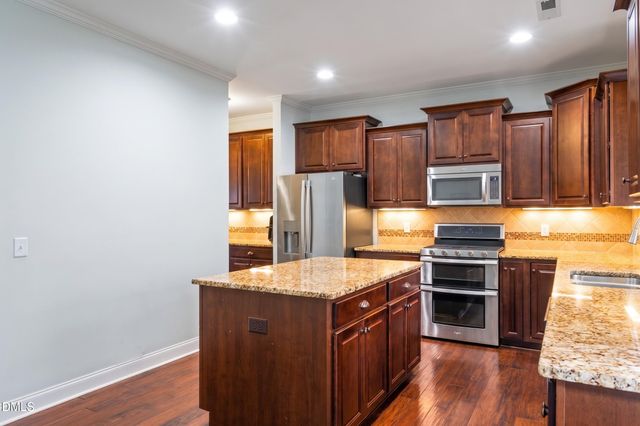 2401 Cattail Pond Drive, Zebulon, NC 27597